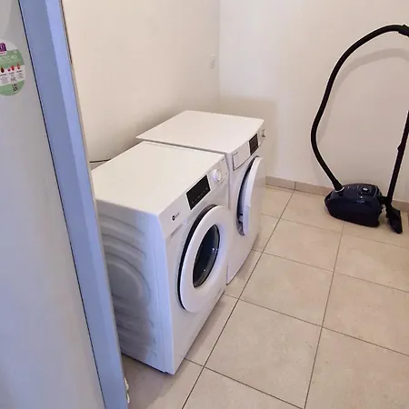 Casa vacanze Le Bonheur Est Dans Le Veillon Maison Neuve 3 De 2025, 7 Personnes, Avec Jacuzzi 6 Personnes Et Climatisation Réversible Talmont-Saint-Hilaire